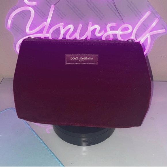 Dolce & Gabbana Handbags - Dolce & Gabbana Burgundy Velvet Cosmetic Bag NWOT 🏷 NEW WITHOUT TAGS